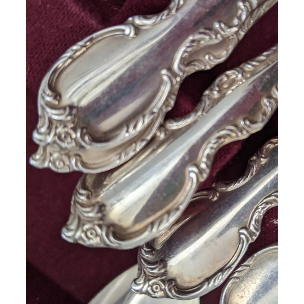VINTAGE 1847 ROGERS! REFLECTION SILVER PLATE FLATWARE SVC 8! (Case not included)